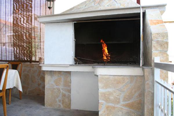 טרוגיר Mravak Apartments מראה חיצוני תמונה