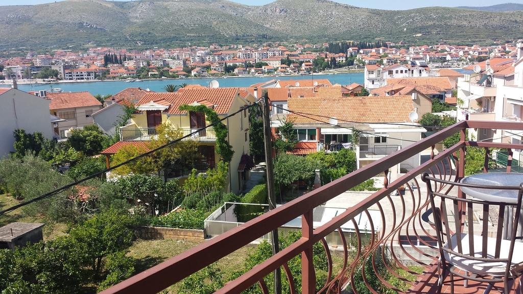 טרוגיר Mravak Apartments מראה חיצוני תמונה