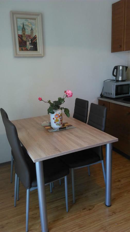 טרוגיר Mravak Apartments מראה חיצוני תמונה